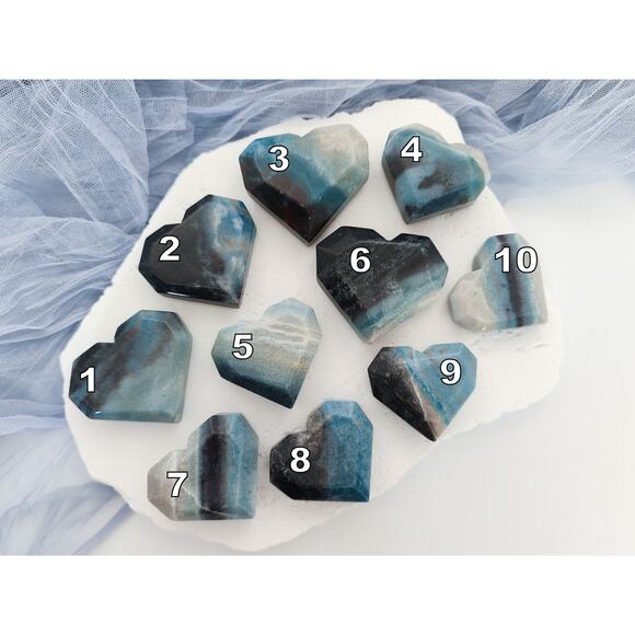 Trolleite Faceted Heart Crystal Carving Healing Crystal - Picture 9 of 9